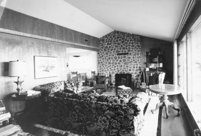 Before image of one story living room space